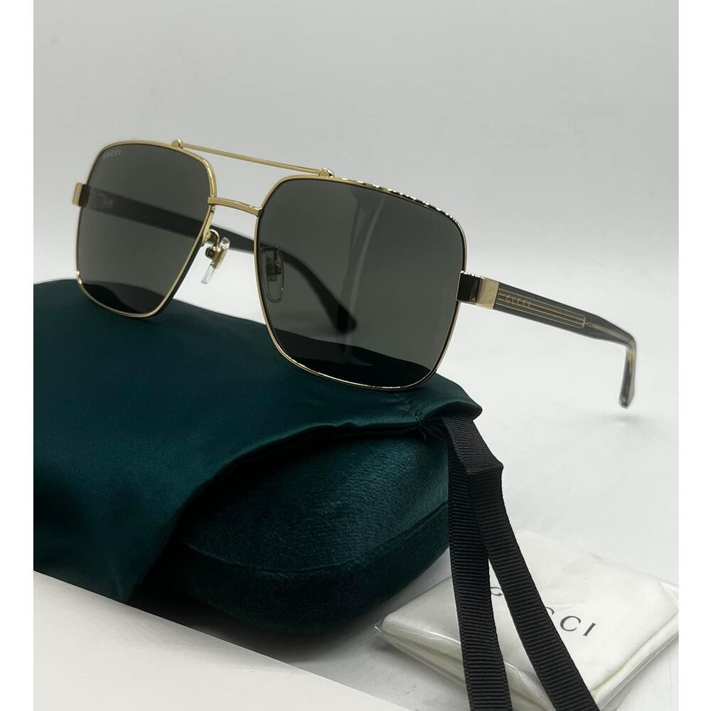 NEW Gucci GG0529S Gold Squared Aviator Sunglasses $490